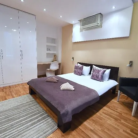 2 Hotel 3*